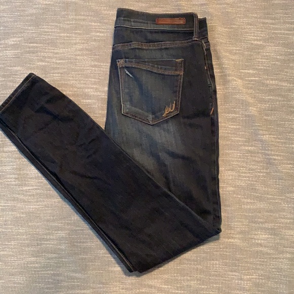 Express Jeans - Picture 2 of 3